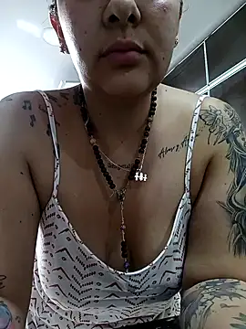 You-kitty2025 online show from October 31, 7:51 pm