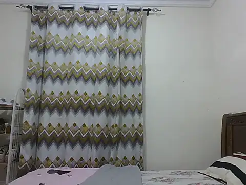 sexy  candyy online show from June 13, 7:00 pm