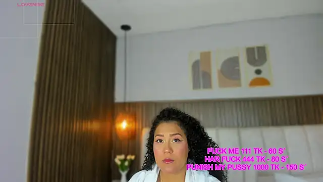 Ashleyy23x online show from June 16, 7:26 pm