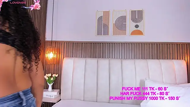 Ashleyy23x online show from June 4, 7:51 pm