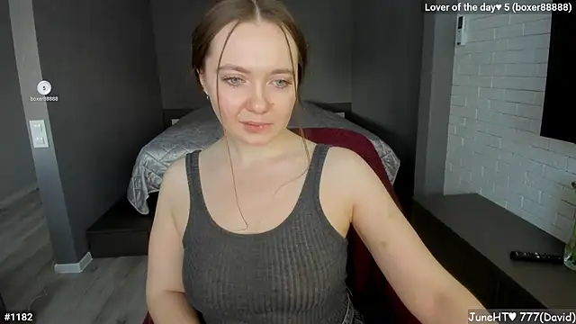 LizaGost online show from June 6, 12:00 pm
