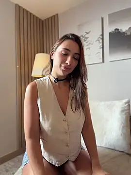 AnnaCastillo  online show from May 31, 4:24 pm