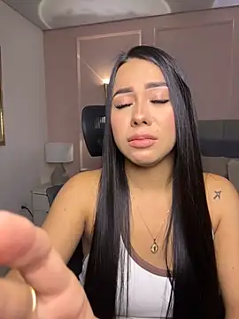 Miss blue69 online show from May 3, 2:04 am