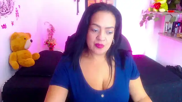 Snapshot of menfismuller2 chatting on October 6, 6:02 pm menfismuller2 online show from October 6, 6:02 pm