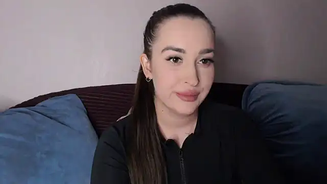 Snapshot of vitalina_freedom chatting on October 1, 5:51 pm vitalina freedom online show from October 1, 5:51 pm