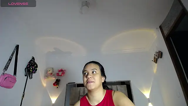 tiffany  pink online show from November 19, 9:04 pm