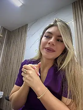 alicee16 online show from July 22, 3:57 pm