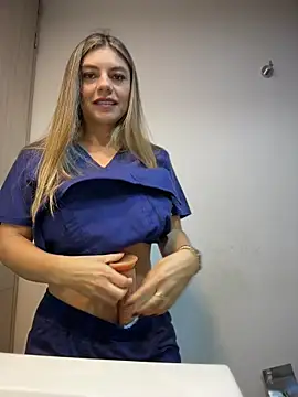 alicee16 online show from July 9, 9:17 pm