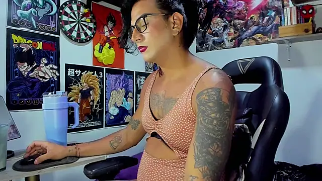dariell smokesexx online show from June 16, 8:43 pm
