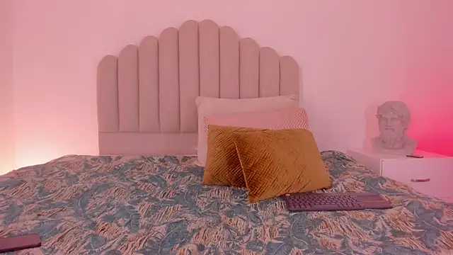 sarita duque online show from September 16, 12:13 pm