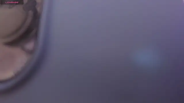 rouse lili online show from April 27, 1:52 pm