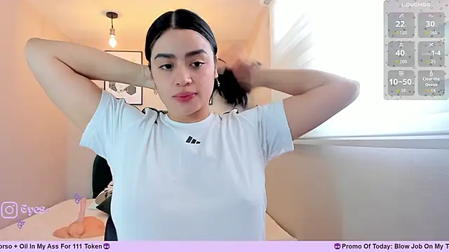 Paula Desousa online show from July 22, 7:37 pm