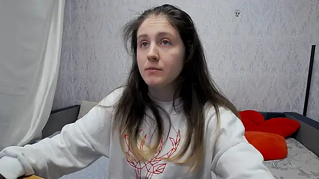 Holliy Cooper online show from January 9, 10:08 am