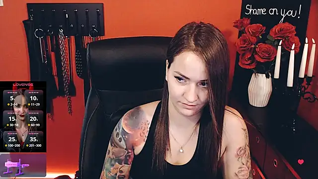  Jane Warren  online show from January 17, 8:11 am