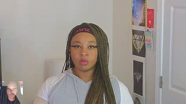 temptressbeauty24 online show from March 9, 6:38 am