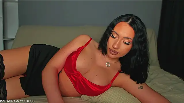 Snapshot of qsstess chatting on October 15, 11:51 pm qsstess online show from October 15, 11:51 pm