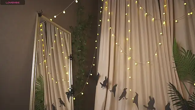 Snapshot of 1reisatumi_ chatting on October 30, 1:23 pm 1reisatumi  online show from October 30, 1:23 pm