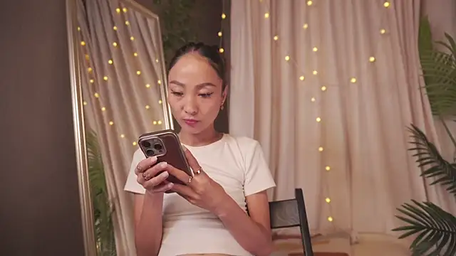 1reisatumi  online show from November 4, 6:57 pm