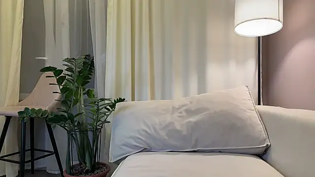 mommy nadin online show from September 23, 7:45 pm