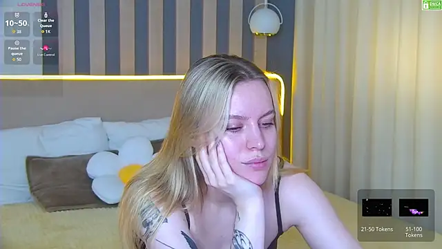 AmaliaBell online show from June 24, 1:10 pm