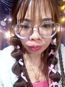   Mai-love19   online show from February 3, 6:22 am