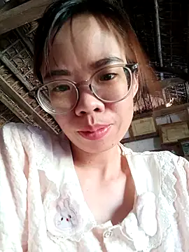  Mai-love19   online show from June 6, 9:48 am