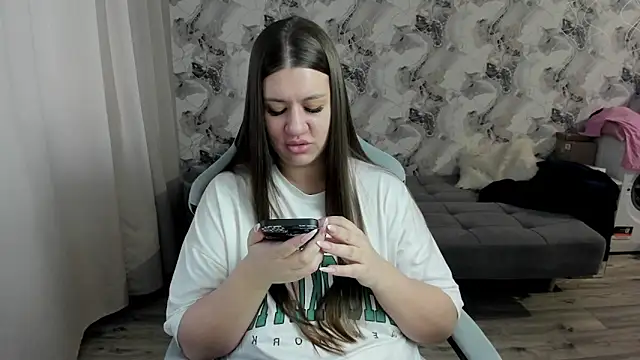 Lis Kollen online show from February 25, 11:42 am