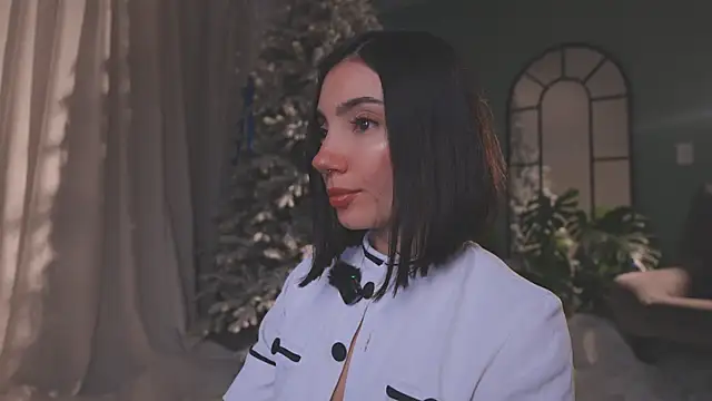 AmyArmstrong online show from January 14, 11:10 pm