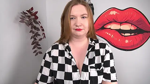 LaraDream online show from March 18, 2:44 pm