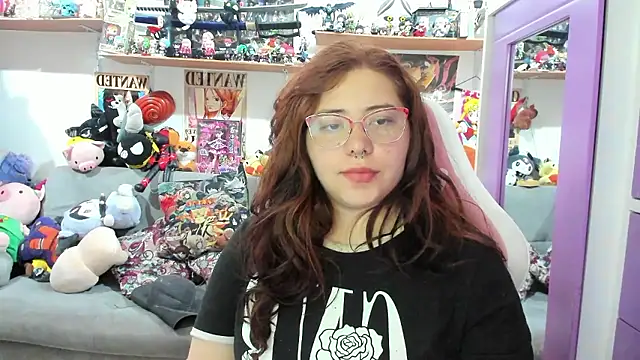 soficammy online show from January 8, 11:31 pm