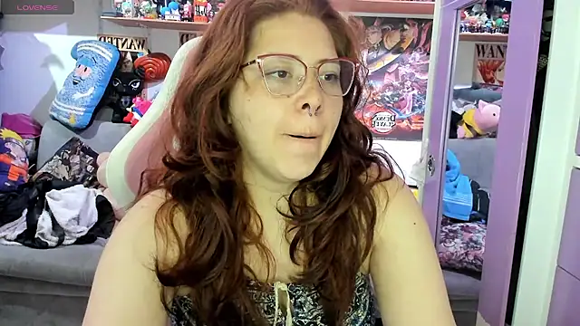 soficammy online show from May 3, 9:40 pm