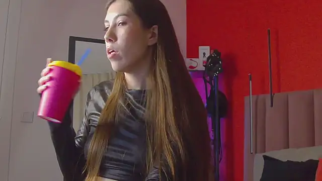 SweetySonya online show from May 7, 2:05 am