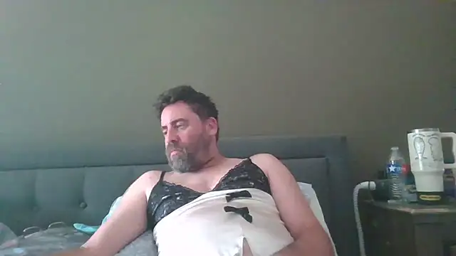 Kellan and Kinky Karen online show from April 30, 4:01 pm