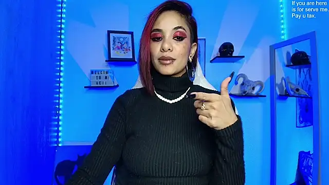 luci fer devil online show from July 11, 12:32 am