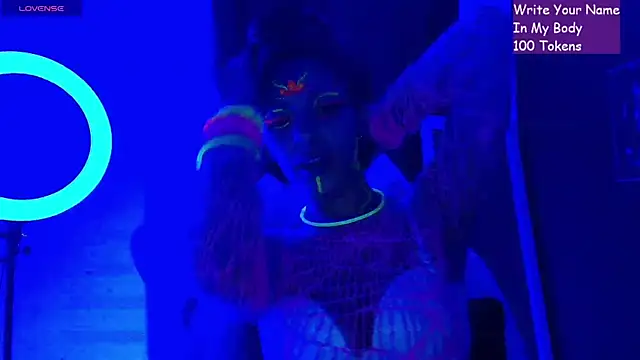 luci fer devil online show from February 15, 2:14 am